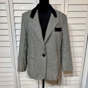 Vintage DUMAS Houndstooth Blazer w/ Velvet Collar‎ • Made in USA